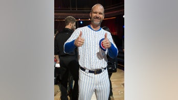 'DWTS'' David Ross gushes over high school sweetheart