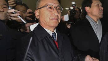 SKorean investigators detain ex-health minister