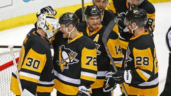 Rookie goaltender Murray stealing the show for Penguins