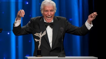 Dick Van Dyke coming to hometown to restore home
