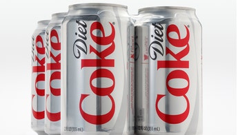 People suing Coca-Cola, PepsiCo, Dr Pepper Snapple, claim diet sodas making them fat