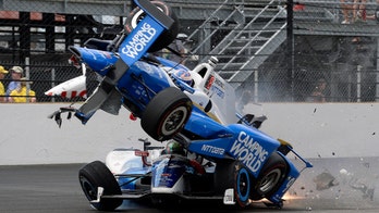 Crash in Indianapolis 500 rips rear of Scott Dixon's car off