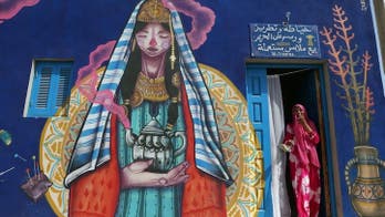 Jaw-dropping murals transform ancient Tunisian village
