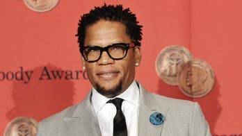 Comedian DL Hughley tests positive for coronavirus after collapsing onstage in Nashville