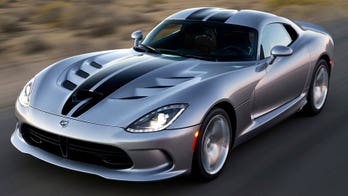 Dodge offering up to $30,000 off Viper SRT
