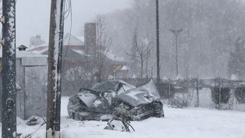 Good Samaritans rescue elderly couple before train hits vehicle
