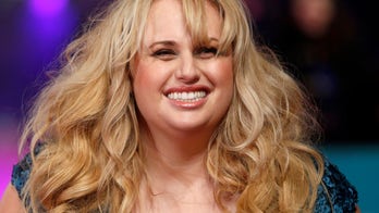Rebel Wilson sizzles in a bikini amid her ‘year of health’ weight loss