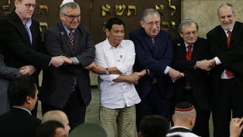 Duterte visits synagogue to apologize for Hitler remark