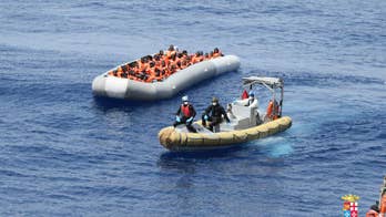 UN: 880 killed in Mediterranean shipwrecks over last week
