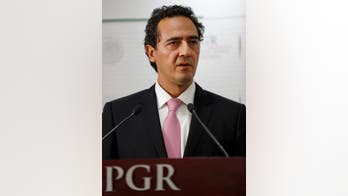 Timing of Mexico drug lord's extradition seen as political