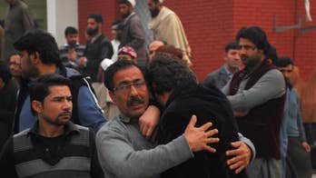 Pakistan police raid Taliban-linked militant hideout, kill 6