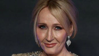 J.K. Rowling apologizes to 'Harry Potter' fans for killing off beloved character