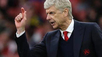 Wenger says Arsenal faces 'massive' challenge to reach top 4