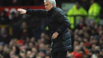 Mourinho sent off, Man U draws 4th straight home league game
