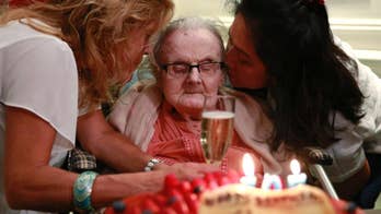 Journalist Clare Hollingworth, who broke news of WW II, dies