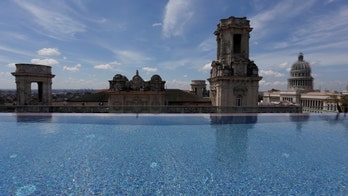 5 best sites for finding travel deals