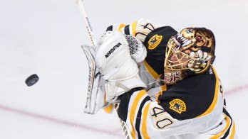 Patrice Bergeron passes Milt Schmidt on franchise points list, Bruins beat Canadiens 3-1