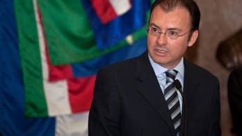Mexico govt: Treasury minister resigns after Trump visit