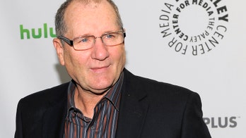 'Modern Family's' Ed O'Neill helping to fund doc about Ohio politician