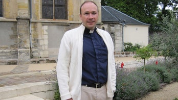 French priest kidnapped by Islamic radicals in Cameroon and held for 7 weeks returns to France