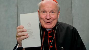 Vatican ratchets up defense of pope's family document