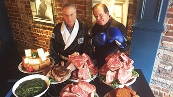 Two restaurants duke it out to feed the winner of Pacquiao vs Mayweather fight