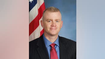 Kansas detective fatally shot; suspect in custody