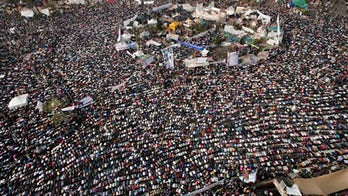 U.S. Increases Pressure on Egypt's Military to Hand Over Power to Civilian Leaders