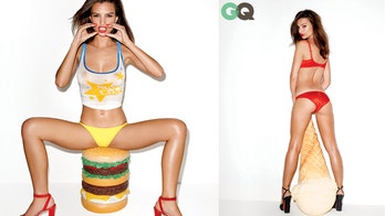 Emily Ratajkowski: I was 'so naked' in 'Blurred Lines'