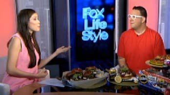 Ice cube for a better burger? Graham Elliot's bizarre grilling trick