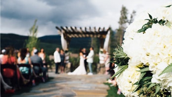 Weed weddings no longer a pipe dream for cannabis connoisseurs