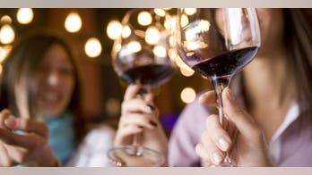 How to throw a dinner party for total strangers