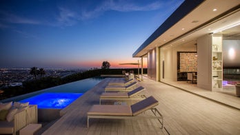 Sex sells houses? Hollywood producer enlists naked gold models to sell mansion