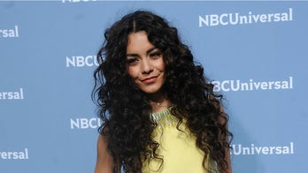Vanessa Hudgens debuts new red hairstyle