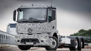 Mercedes beats Tesla to electric truck