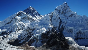 Mount Everest's ice is melting, researcher claims