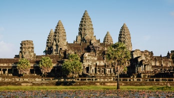 Angkor Wat prohibits exposure of ‘sex organs’ in wake of naked tourist incidents