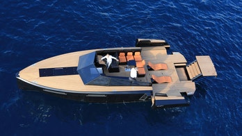 Ultimate yacht can shape-shift when it hits the water