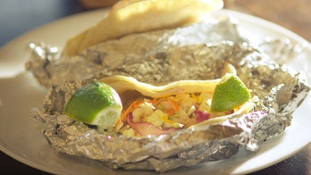 Houston residents can now register to vote at taco trucks