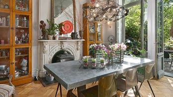 Hot Houses: Sleep like Steven Spielberg and live like Lena Dunham