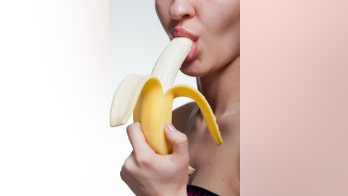 China bans 'erotic' videos of women eating bananas online