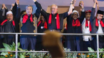 Malaysian PM leads protest against 'genocide' of Rohingya