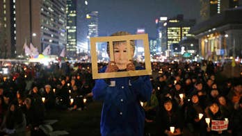 SKorean police say man burns late dictator's home