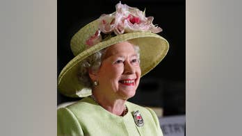 Queen Elizabeth drives Jaguar from church: See photo