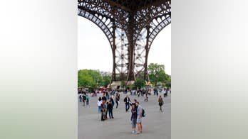 Eiffel Tower closed as workers fume over aggressive pickpockets