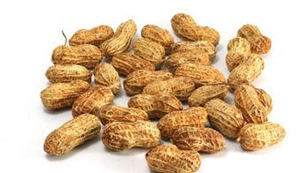 Peanuts or pistachios? Which nuts are best for your health