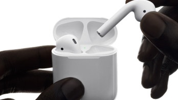 AirPods are surprisingly great, according to early reviews