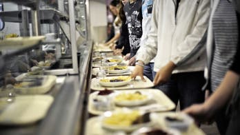 Dad Claims Superintendent Kept Daughter From Praying Before School Lunch