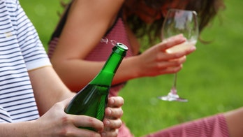 Rich, educated men drink the most, study says