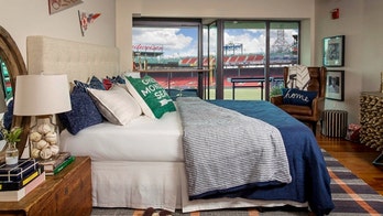 Red Sox offer Fenway Park Airbnb, throw best baseball overnight ever imagined